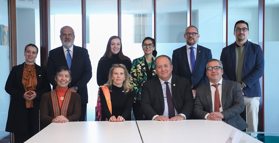 UAF PARTICIPA EN PRESENTACIÓN DE LA PLATAFORMA FCINET EN LA EMBAJADA DEL REINO DE LOS PAÍSES BAJOS