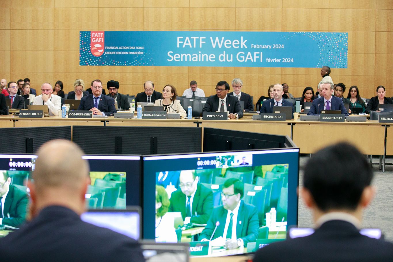 GAFI SACA A BARBADOS, EMIRATOS ÁRABES UNIDOS, GIBRALTAR Y UGANDA DE “LISTA GRIS” DE JURISDICCIONES EN SEGUIMIENTO INTENSIFICADO