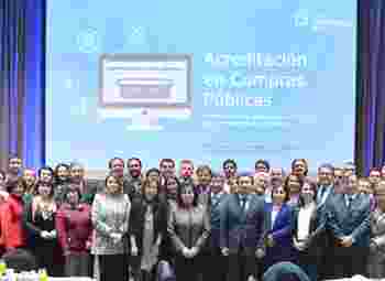 DIRECTOR UAF PARTICIPA EN CAPACITACIÓN SOBRE MAYORES NIVELES DE EFICIENCIA Y PROBIDAD EN LAS COMPRAS PÚBLICAS