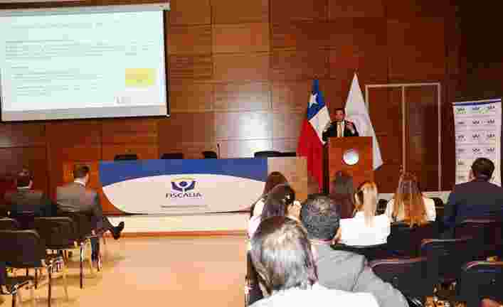 FISCALÍA DE CHILE Y UAF CAPACITARON A BANCOS DE ARICA Y PARINACOTA EN PREVENCIÓN Y DETECCIÓN DEL LAVADO DE ACTIVOS