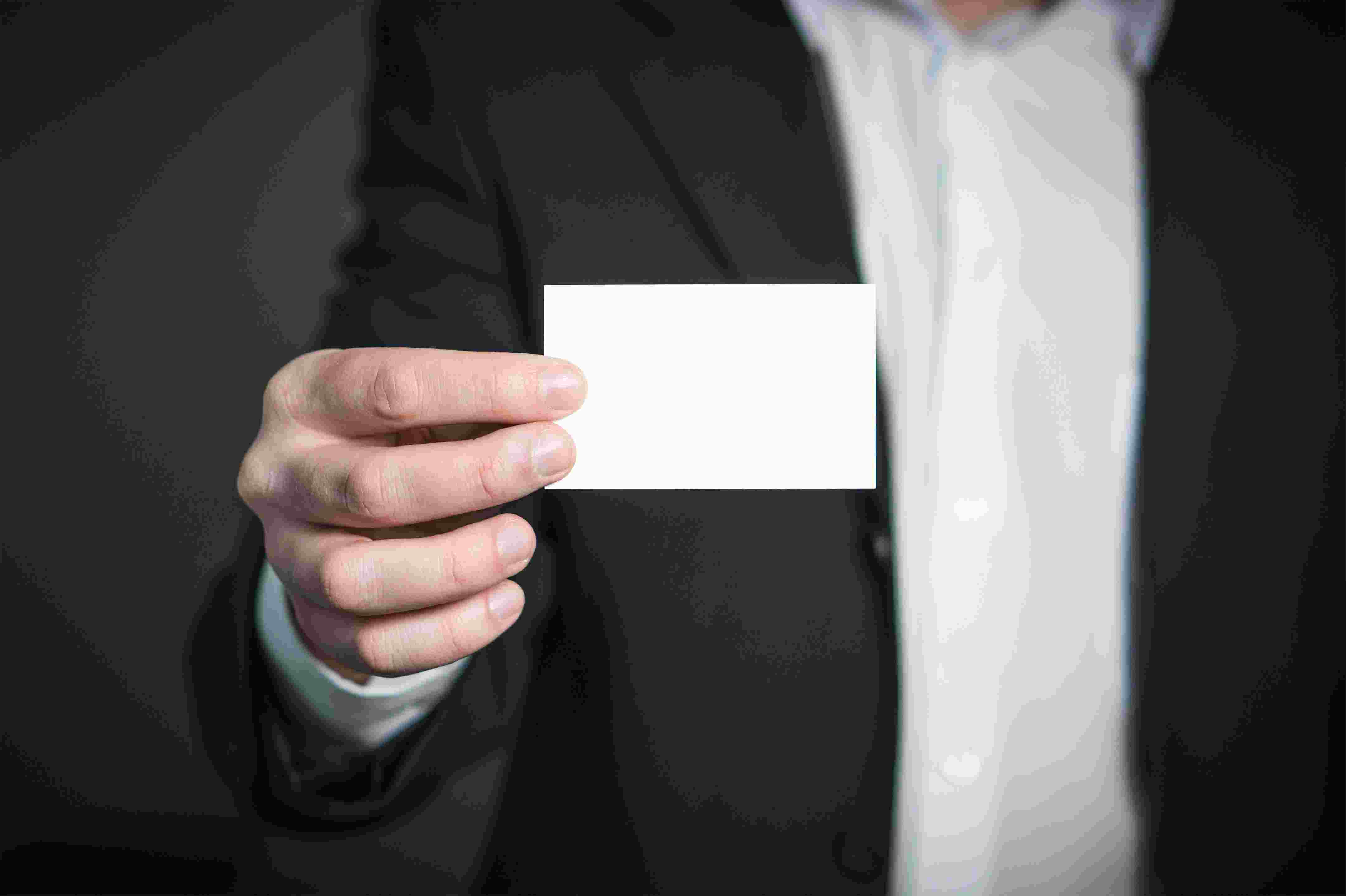 SE OFICIALIZA CIRCULAR UAF QUE BUSCA IDENTIFICAR A BENEFICIARIOS FINALES DE LOS CLIENTES PERSONAS/ESTRUCTURAS JURÍDICAS DEL SECTOR FINANCIERO