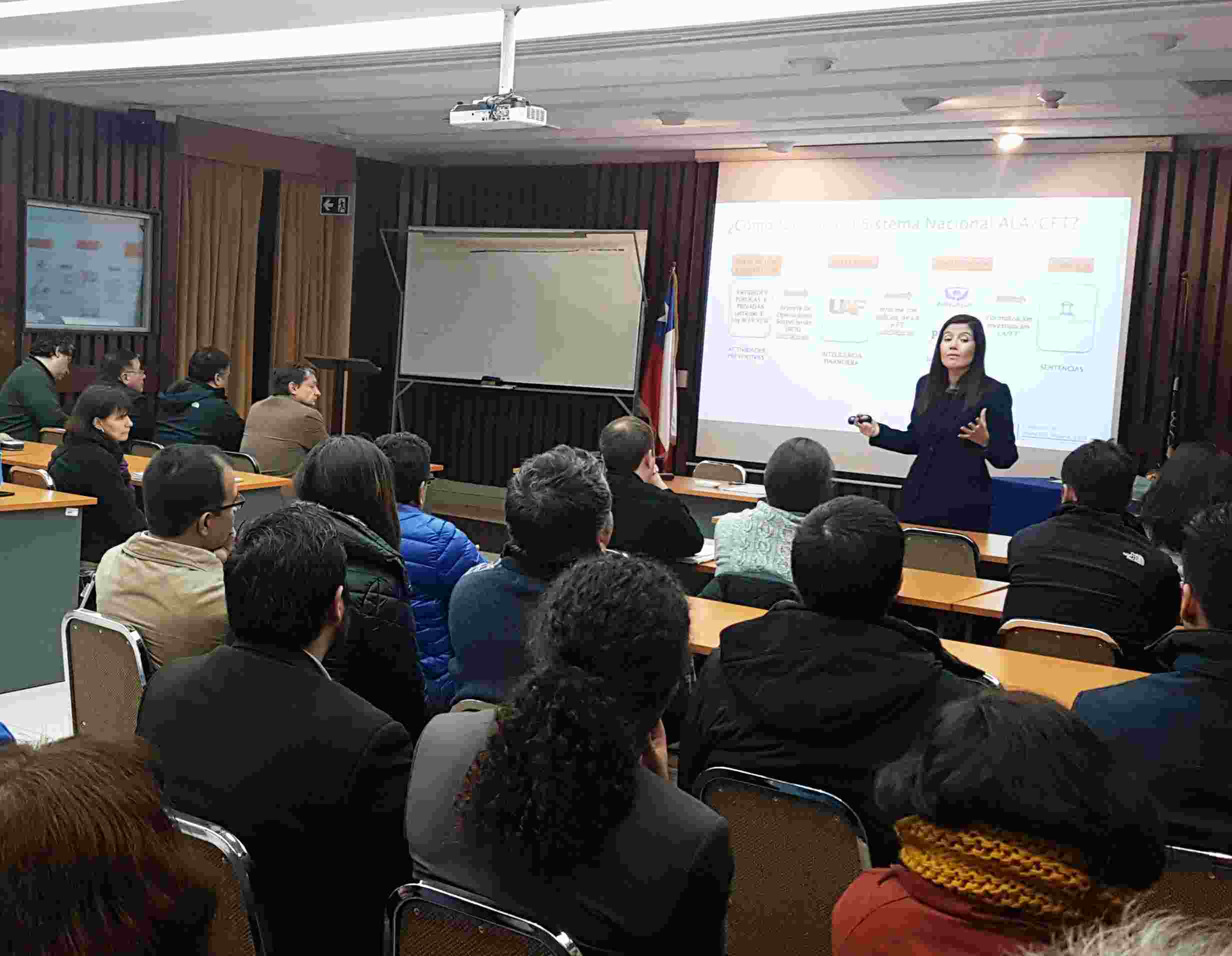 UAF CAPACITA A COMISIÓN CHILENA DE ENERGÍA NUCLEAR EN IMPLEMENTACIÓN DE SISTEMAS PREVENTIVOS ANTILAVADO Y CONTRA EL FINANCIAMIENTO DEL TERRORISMO