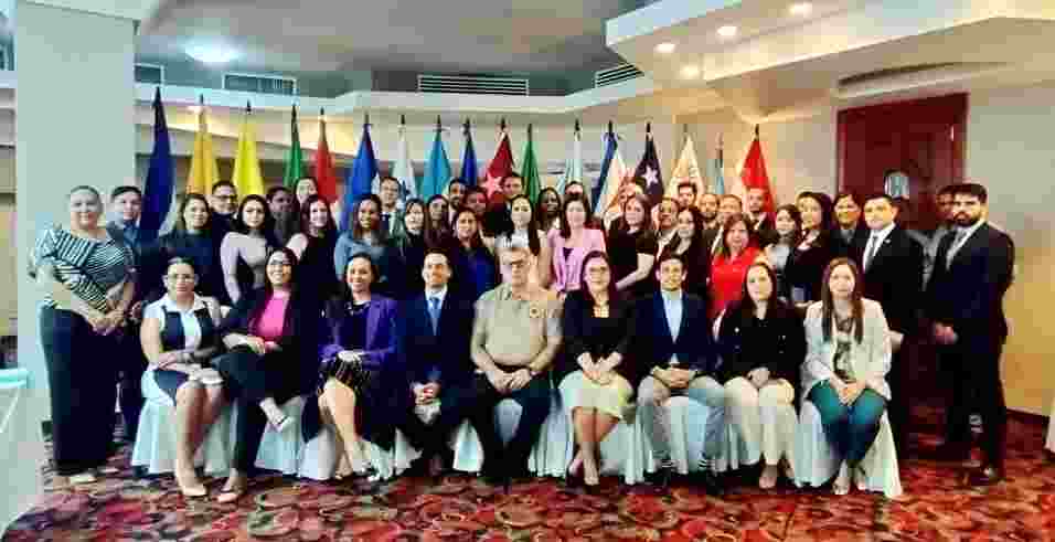 UAF PARTICIPA EN TALLER GAFILAT SOBRE TIPOLOGÍAS REGIONALES DE AMÉRICA LATINA