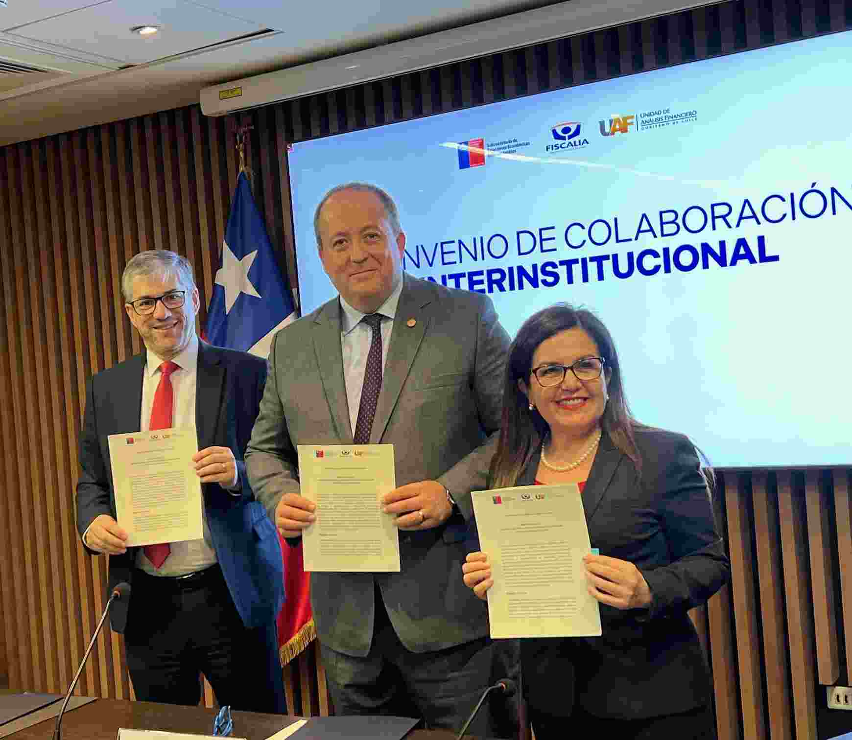 UAF, FISCALÍA Y SUBREI FIRMAN CONVENIO PARA FORTALECER LA PERSECUCIÓN PENAL DEL COHECHO Y EL LAVADO DE ACTIVOS ASOCIADO