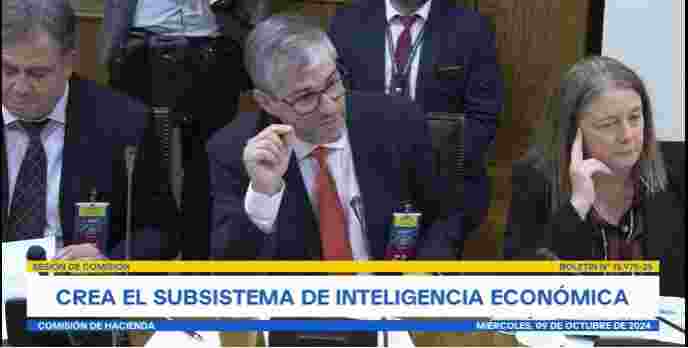 DIRECTOR UAF EXPONE SOBRE ALCANCE DEL PROYECTO DE LEY QUE CREA UN SUSBSISTEMA DE INTELIGENCIA ECONÓMICA