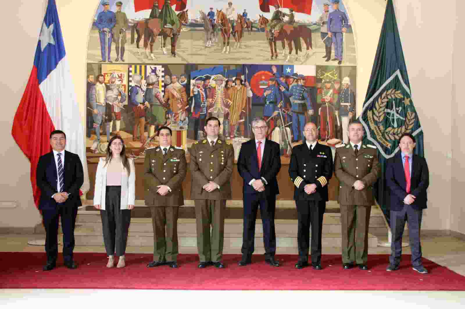 DIRECTOR UAF PARTICIPA EN CEREMONIA DE TÉRMINO DEL DIPLOMADO EN INVESTIGACIÓN DE LAVADO DE ACTIVOS DE ACIPOL-CARABINEROS DE CHILE